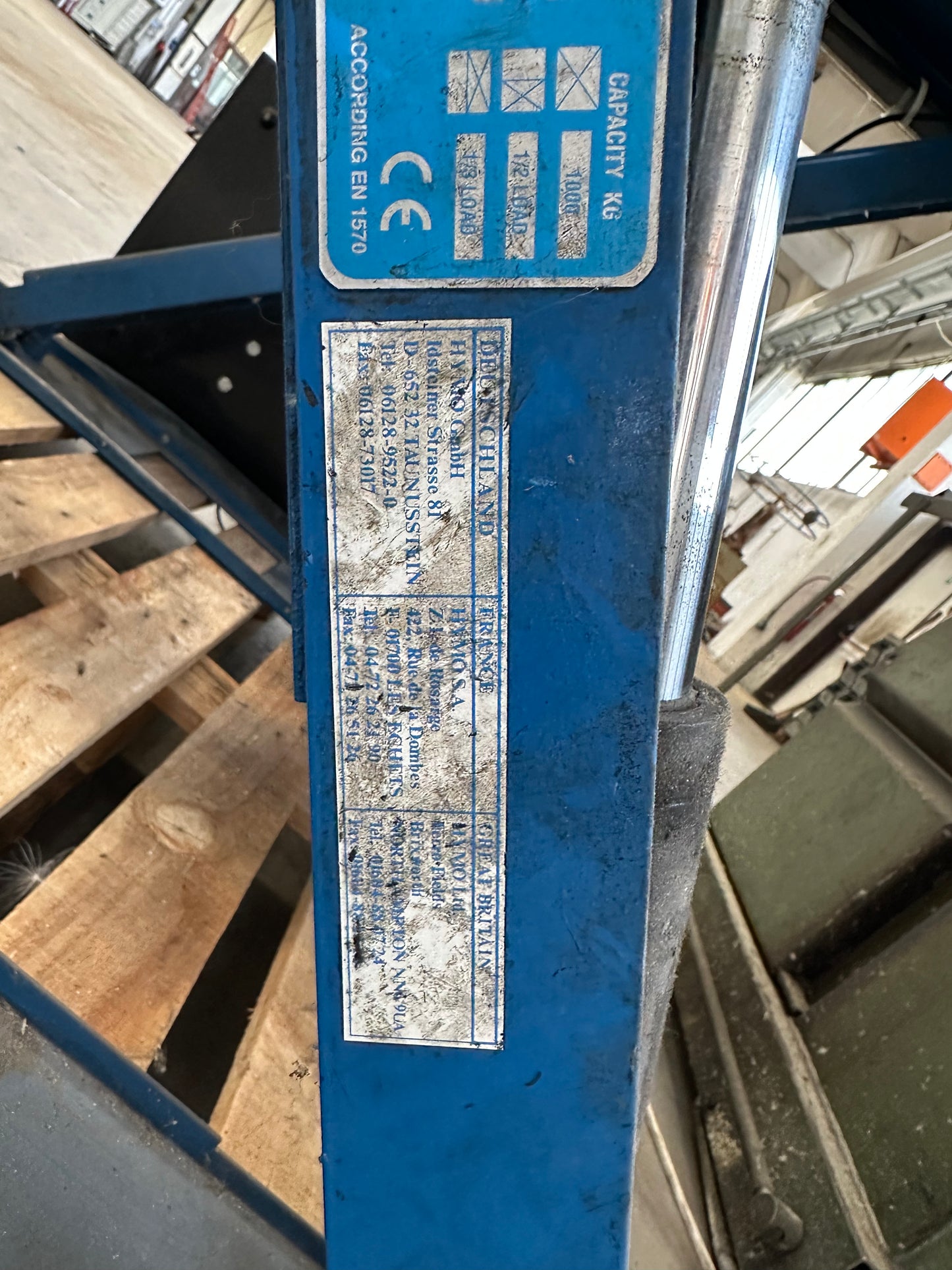 Piattaforma elevatrice elettroidraulica a pantografo HYMO MX 10-8E – portata 1.000 kg il Metalmeccanico Di M