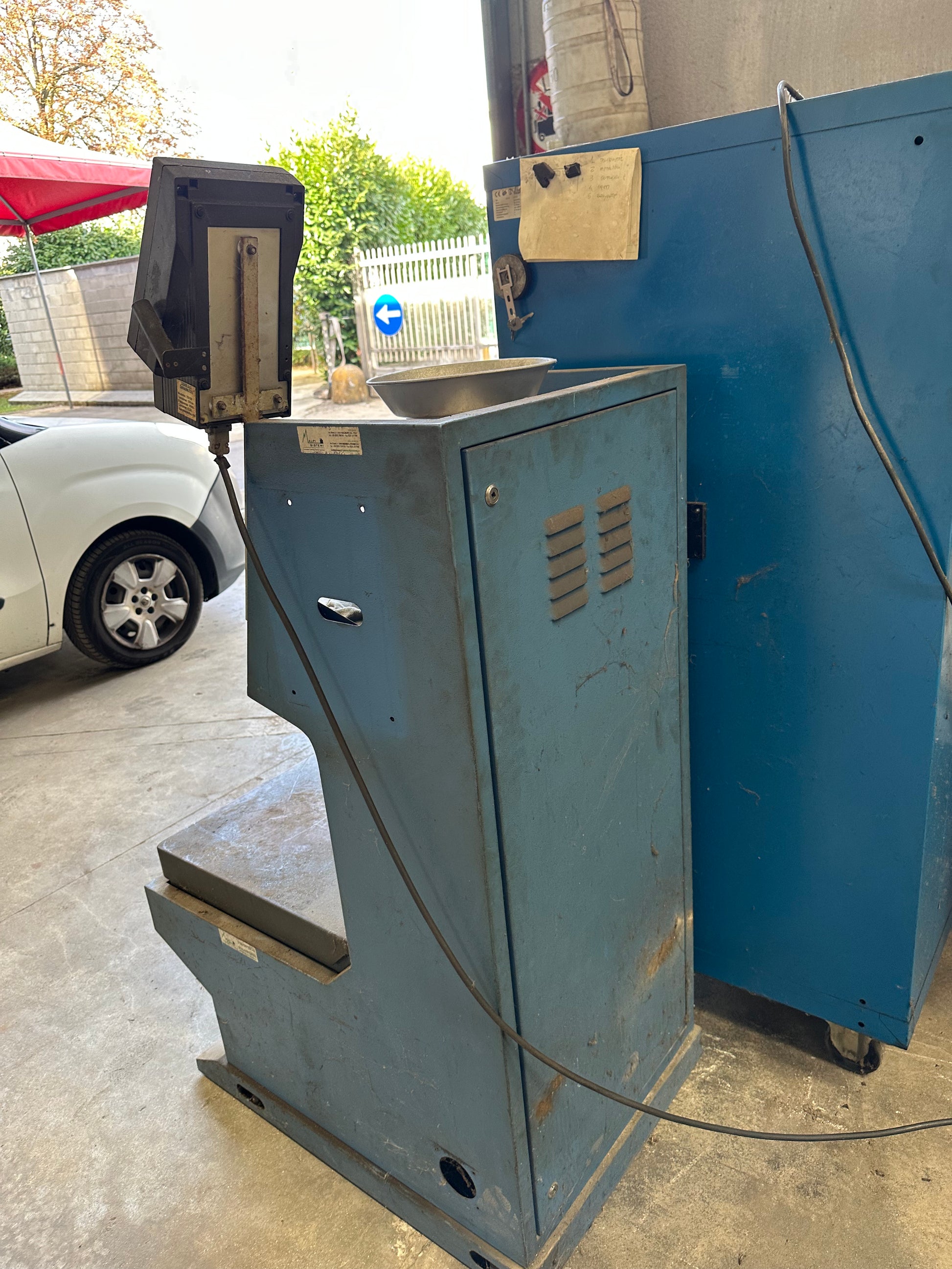 Bilancia contapezzi industriale Alpi Sistemi con doppia piattaforma pesa pallet – TESAR TS100 usata il Metalmeccanico Di M
