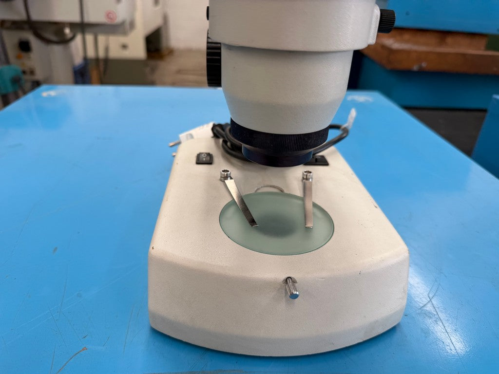 Microscopio stereo zoom MOTIC usato il Metalmeccanico Di M