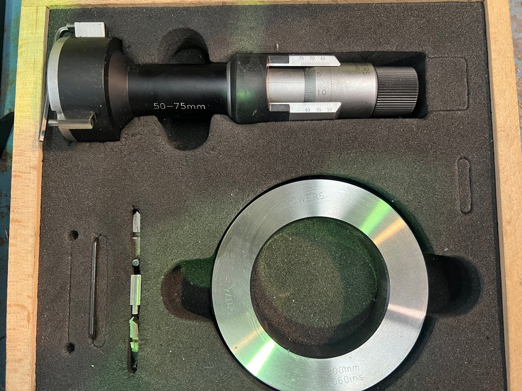 Set micrometri a tre punte per interni BOWERS usato il Metalmeccanico Di M