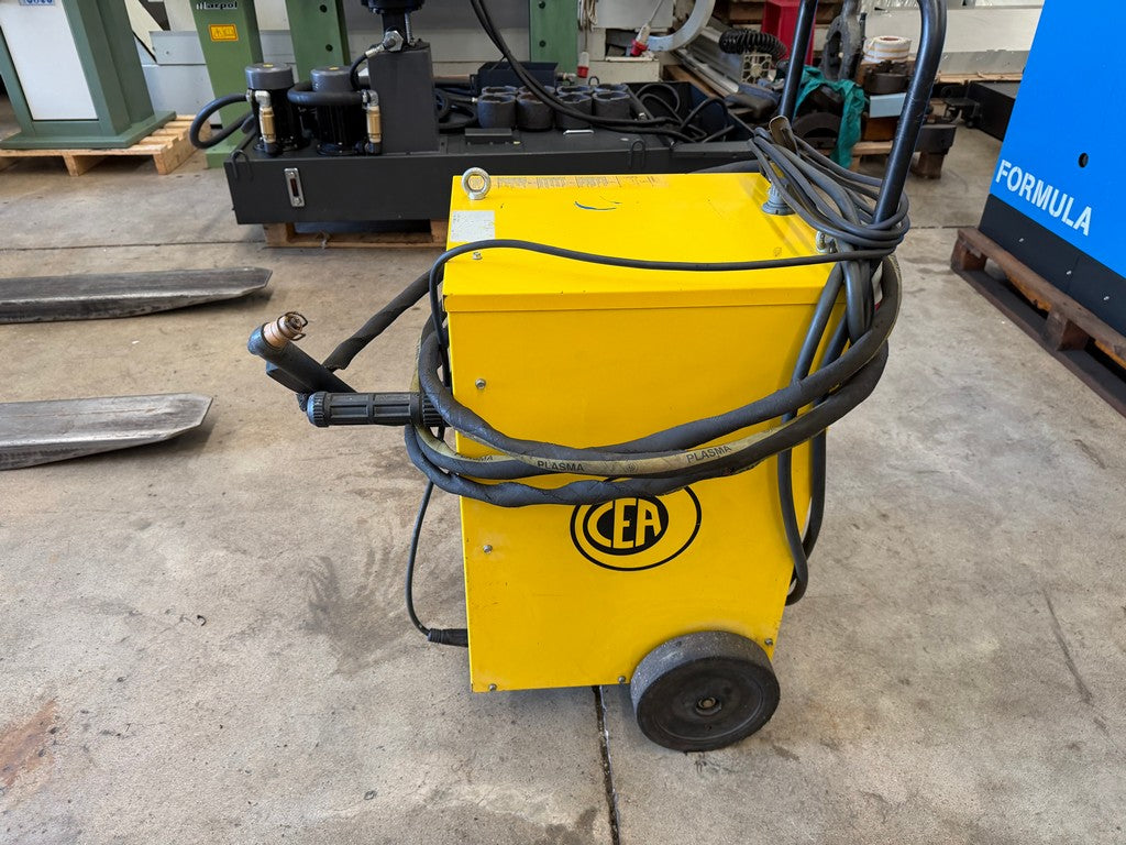 Taglio plasma CEA PLASMA PLUS 75E usato