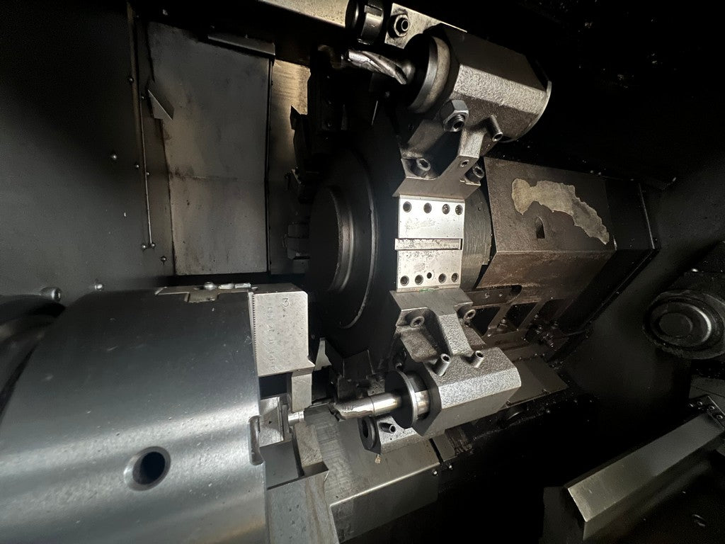 Tornio cnc 2 assi TAKAMAZ X20 HI SERVER con gantry loader usato il Metalmeccanico Di M
