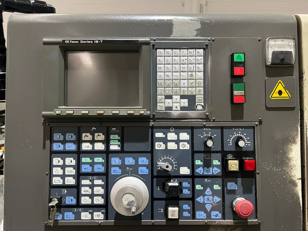 Tornio cnc 3 assi HARDINGE CONQUEST T42L motorizzato usato il Metalmeccanico Di M