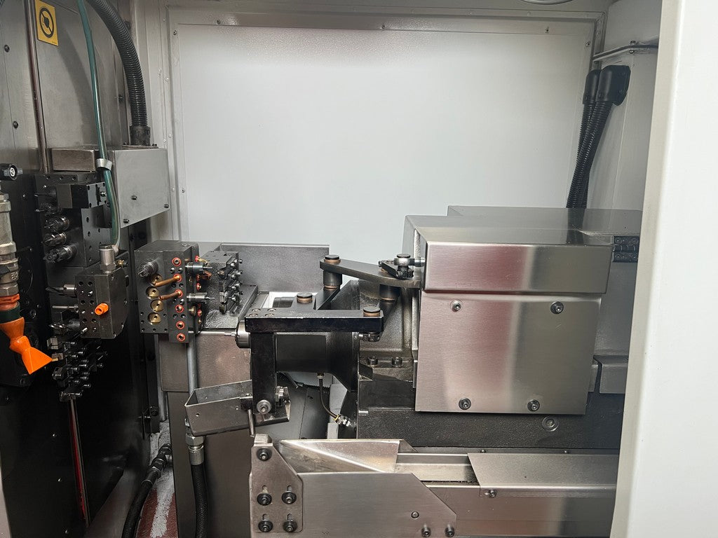 Tornio cnc a fantina mobile GILDEMEISTER SPEED 20-8 LINEAR usato