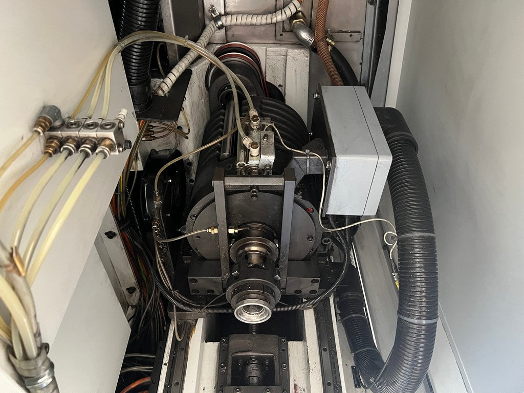 Tornio cnc a fantina mobile GILDEMEISTER SPEED 20-8 LINEAR usato