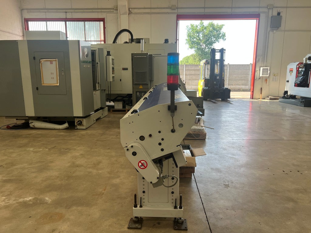 Tornio cnc a fantina mobile GILDEMEISTER SPEED 20-8 LINEAR usato