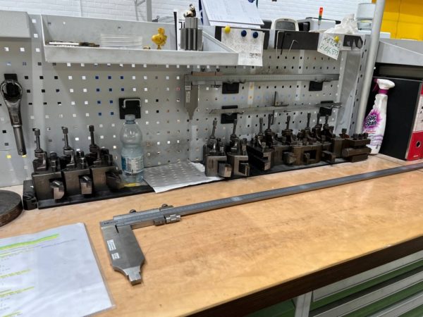 Tornio cnc banco piano GILDEMEISTER NEF 710×3000 usato il Metalmeccanico Di M