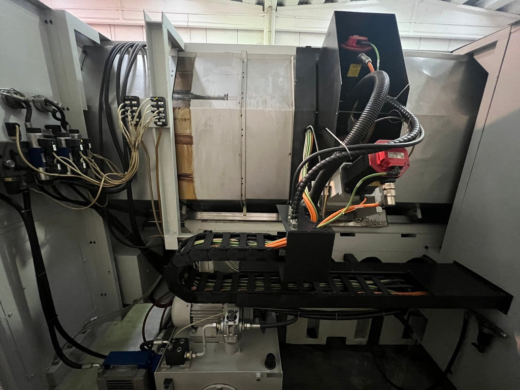 Tornio cnc motorizzato asse Y contromandrino SPINNER TC77 SMCY usato