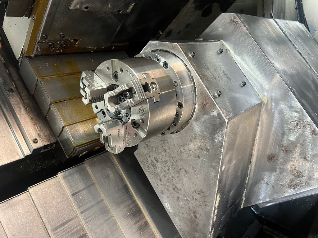 Tornio cnc motorizzato contromandrino AVM ANGELINI OSCAR usato