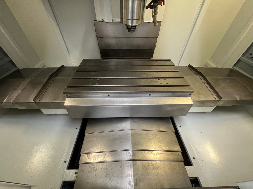 Centro di lavoro verticale PERFECT JET MCV-8 usato