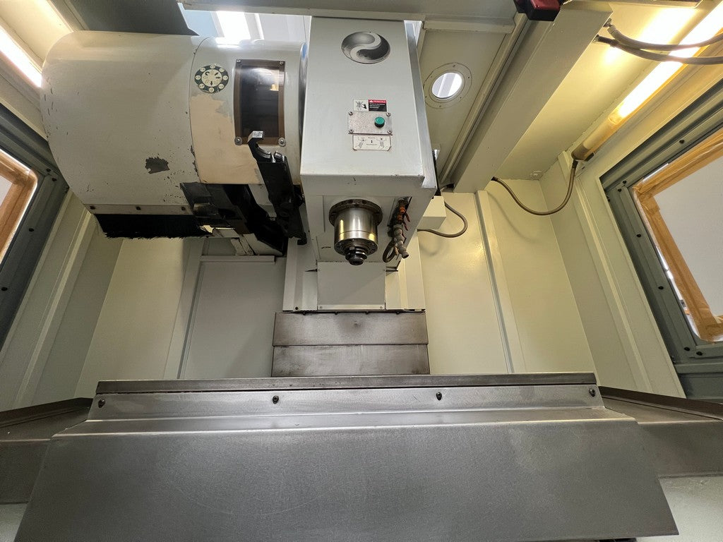 Centro di lavoro verticale PERFECT JET MCV-8 usato