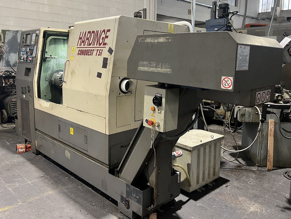 Tornio cnc 3 assi HARDINGE CONQUEST T51 motorizzato usato il Metalmeccanico Di M