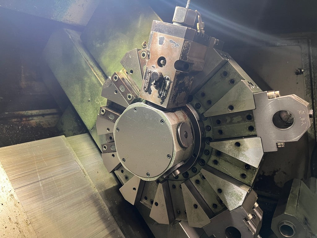 Tornio cnc 3 assi HARDINGE CONQUEST T51 motorizzato usato il Metalmeccanico Di M